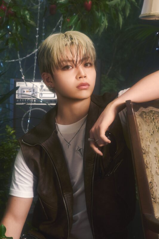 RYUKI MAZZEL So Strawberry Concept Photo