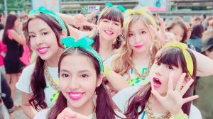 Group photo of japanese girl group linda san sei