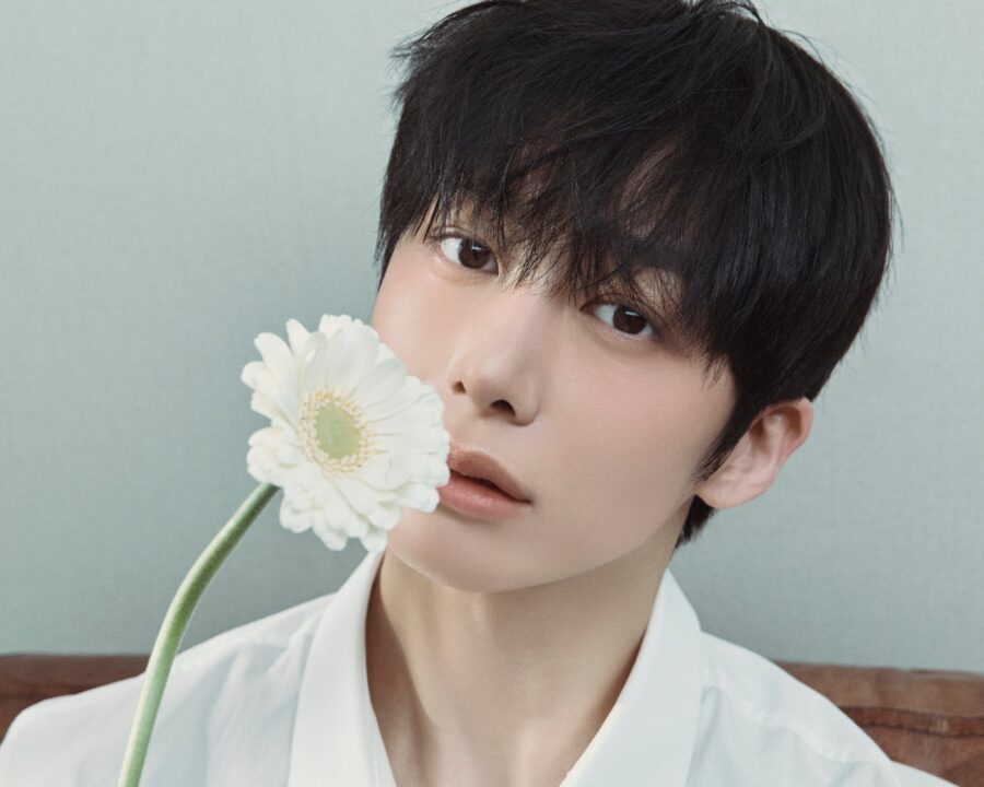 HYUNGWON LOVE ME MONSTA X Concept Photo Losing Control Ver.2