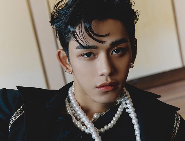 Chinese K-pop star Lucas Wong apologises on Instagram and takes