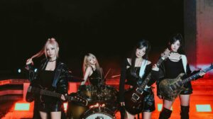 QWER SHOW DOWN Concept Photo