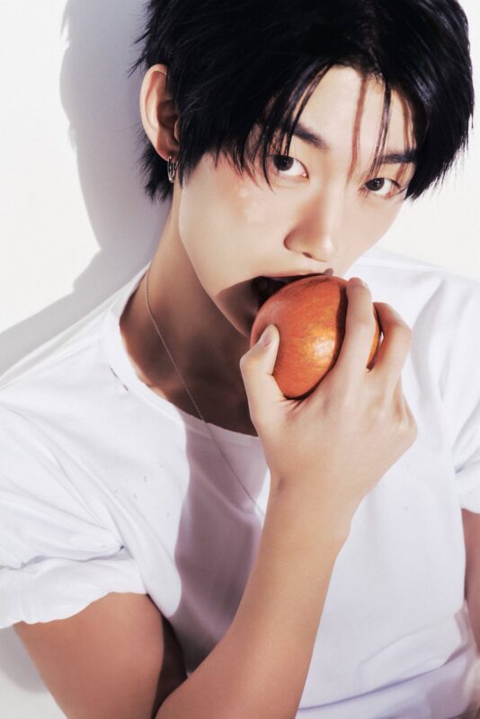 LEE JEONGHYEON EVNNE Backtalk Concept Photo PATINA ver.