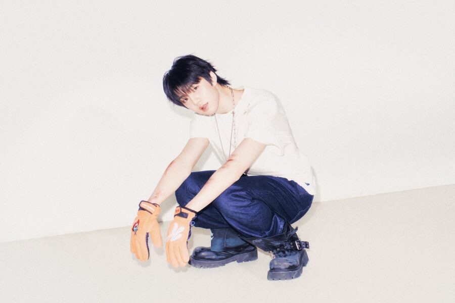 PARK JIHOO EVNNE Backtalk Concept Photo PATINA ver.