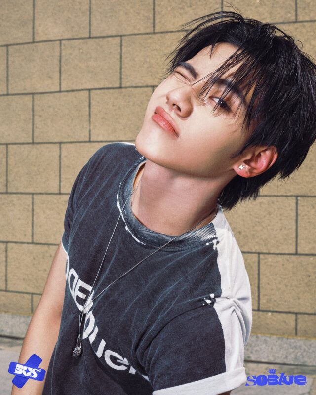 PEEMWASU BUS So Blue Photo