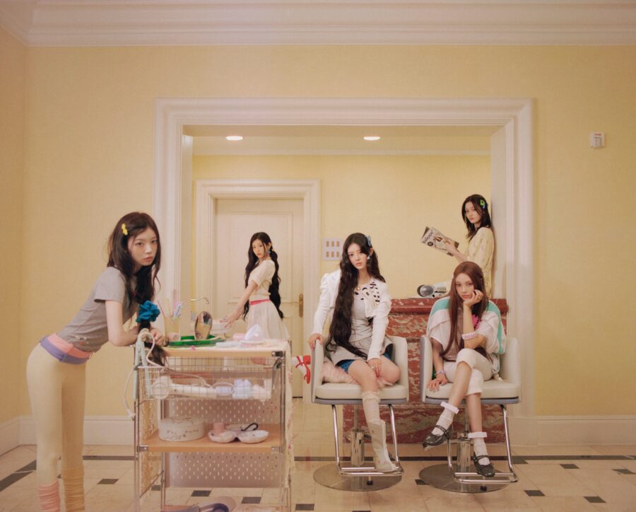 ILLIT MAMIHLAPINATAPAI Concept Photo GRWM