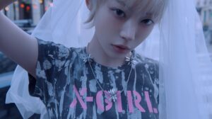 MOKA ILLIT MAMIHLAPINATAPAI Concept Photo IT'S ME