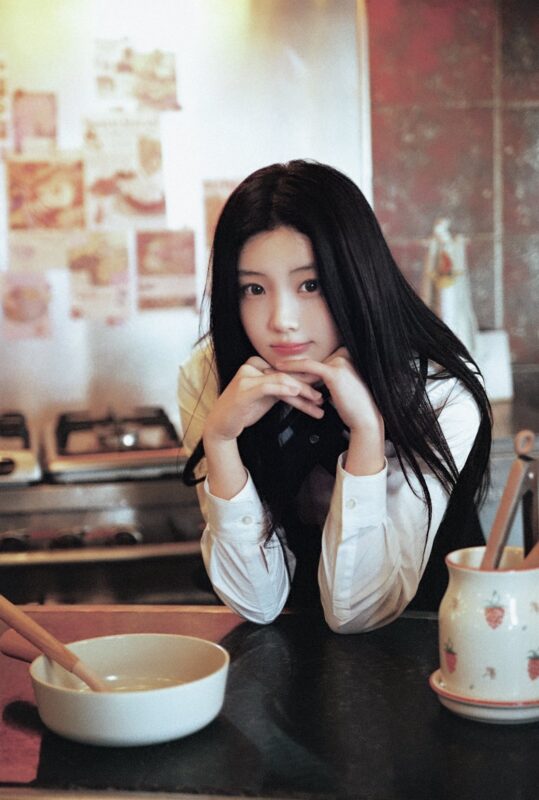 WONHEE ILLIT Sunday Morning