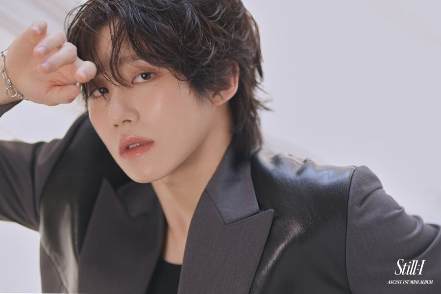 KYLE ASC2NT STILL I Photo 2