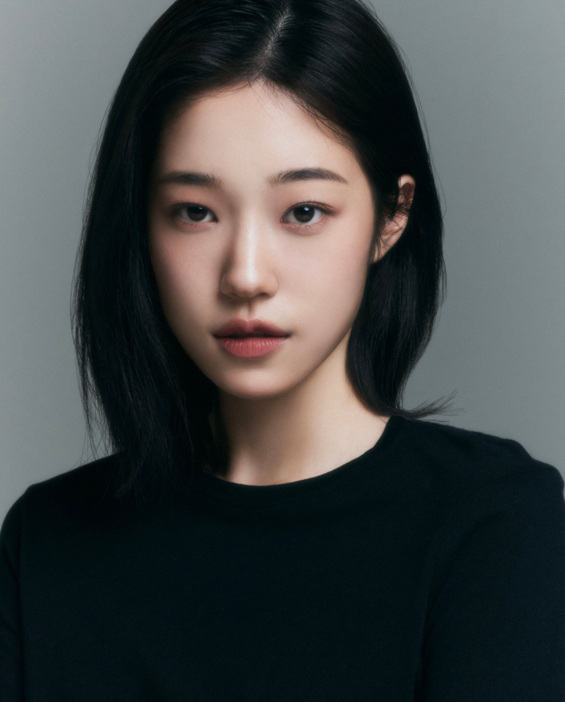 Roh Yoonseo Profile (Updated!) - Kpop Profiles