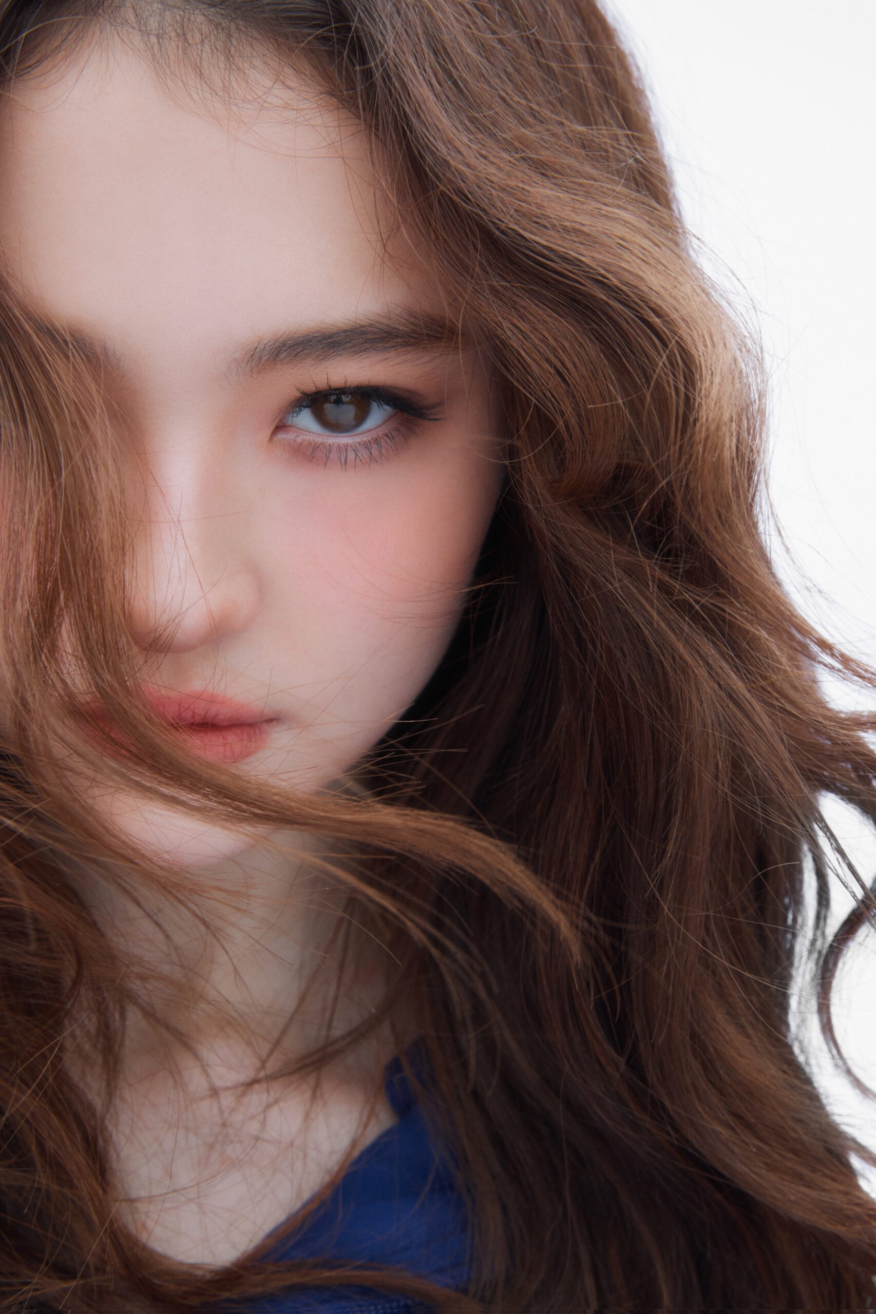 ELLA (MEOVV) Profile and Facts (Updated!) - Kpop Profiles