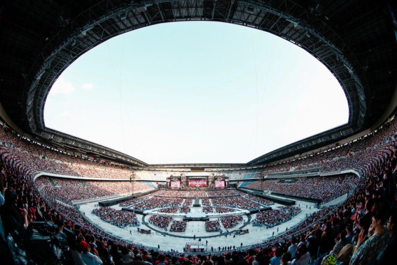 K-Pop Groups That Have Performed At Nissan Stadium