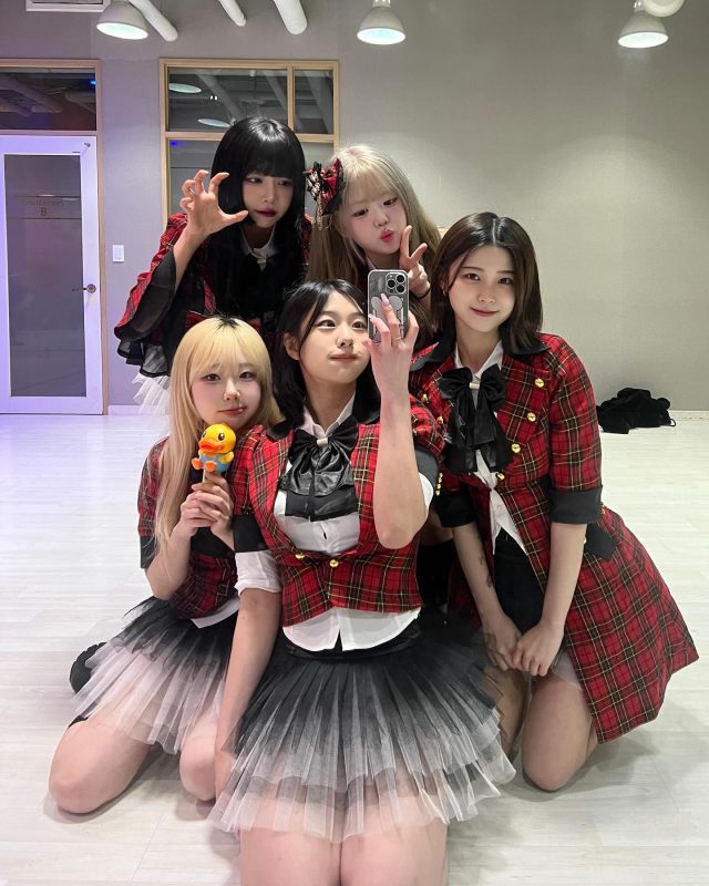 Daydream (Girls Frontier) Members Profile and Facts (Updated!) - Kpop