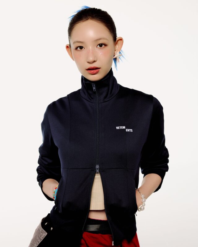 YI HANI TUIDE Introductions Official Photo