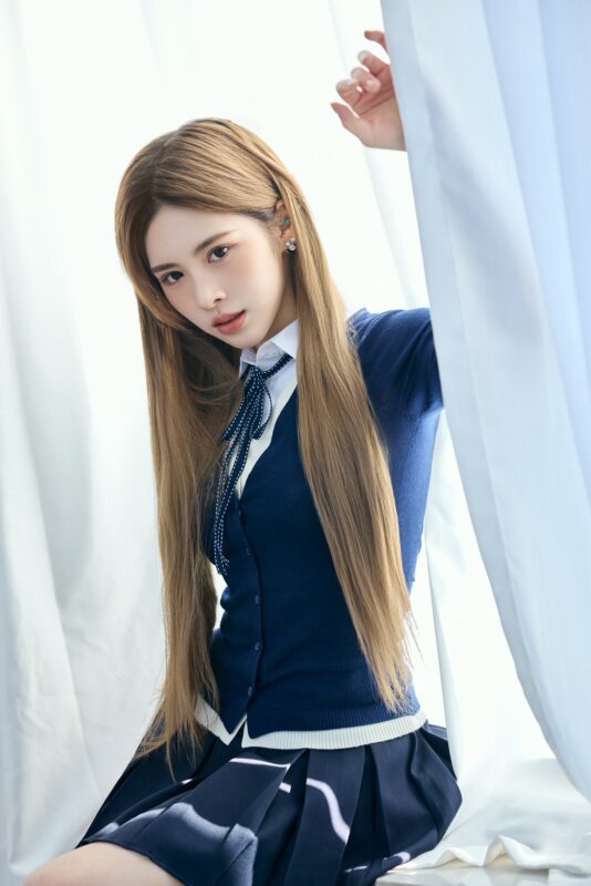 BETTY R.E.D BODY LANGUAGE Concept Photo