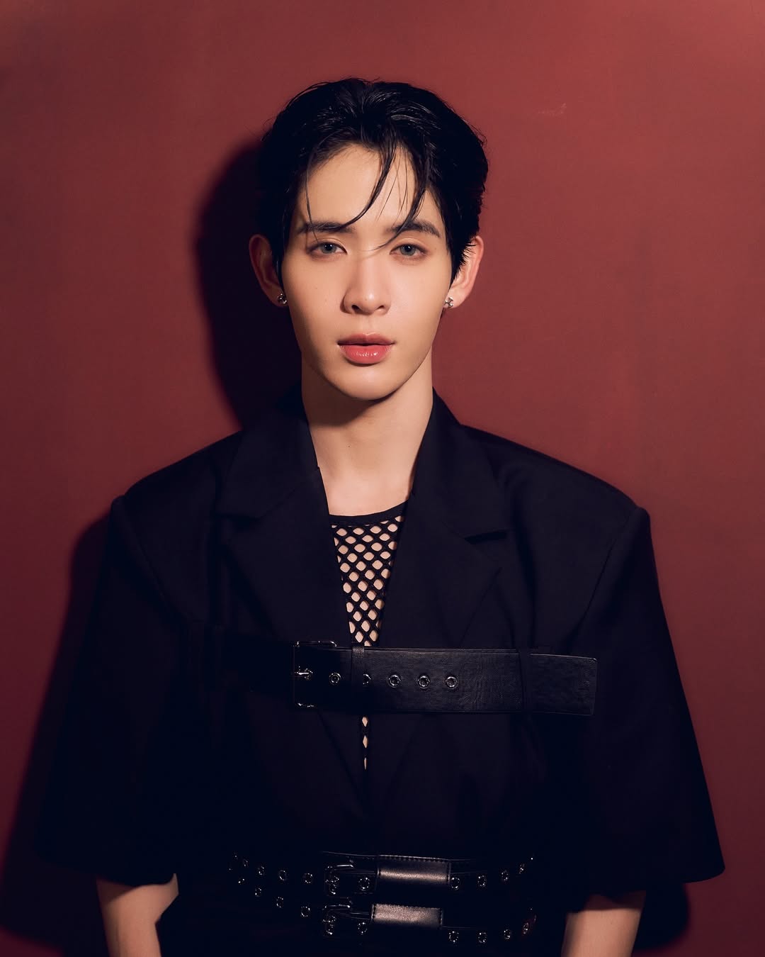 Unnamed Thai Boy Group James Su