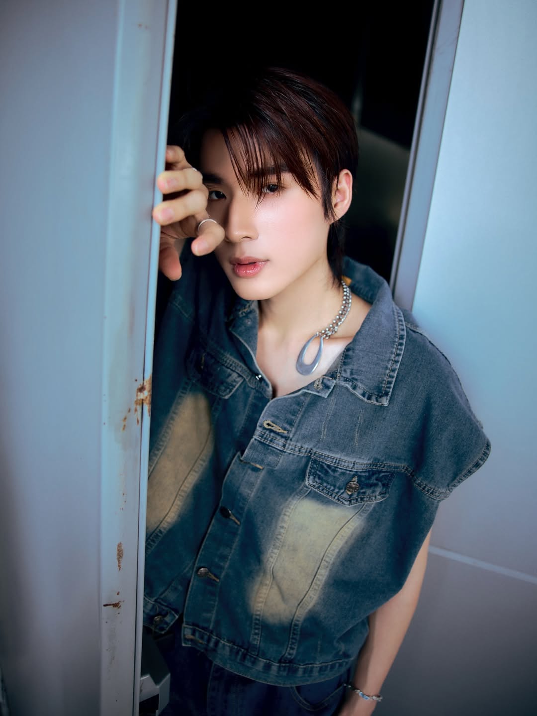 Unnamed Thai Boy Group Title