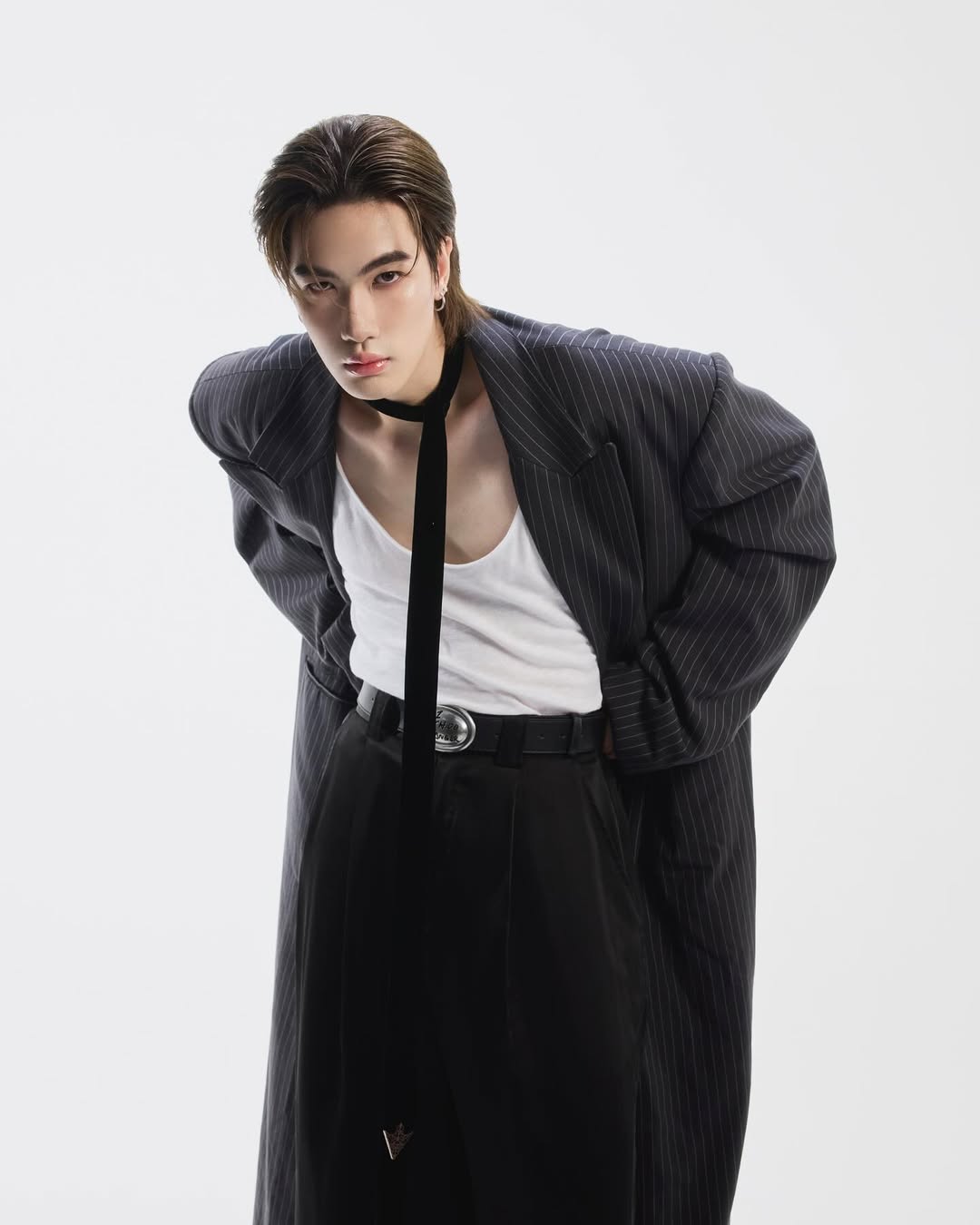 Unnamed Thai Boy Group Tung