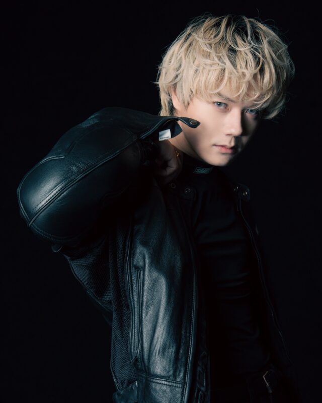 KANNA OHL FR1ENDS Photo