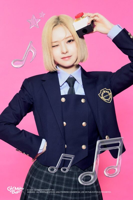 NAGOMI MADEIN Girl Meets Boy Fallin Photo 