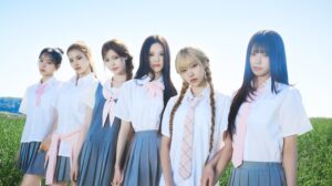 izna HANDLE WITH CARE Concept Photo