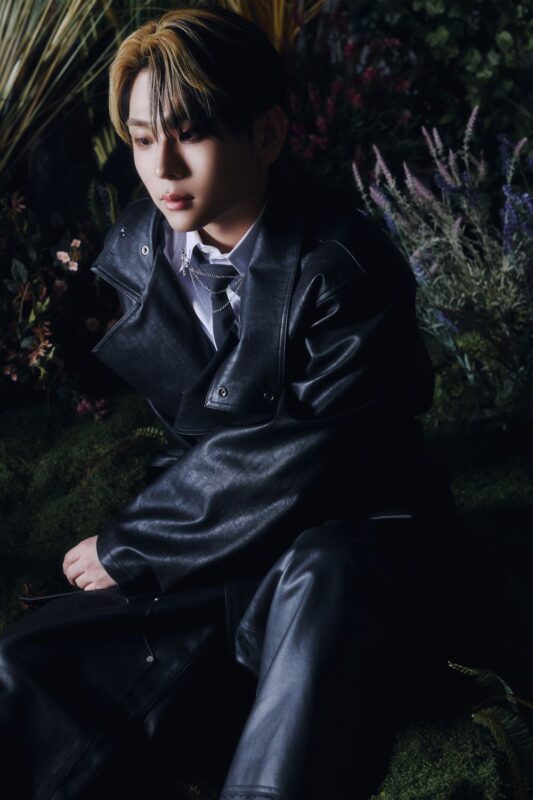 daehun can't be blue can’t love Concept Photo