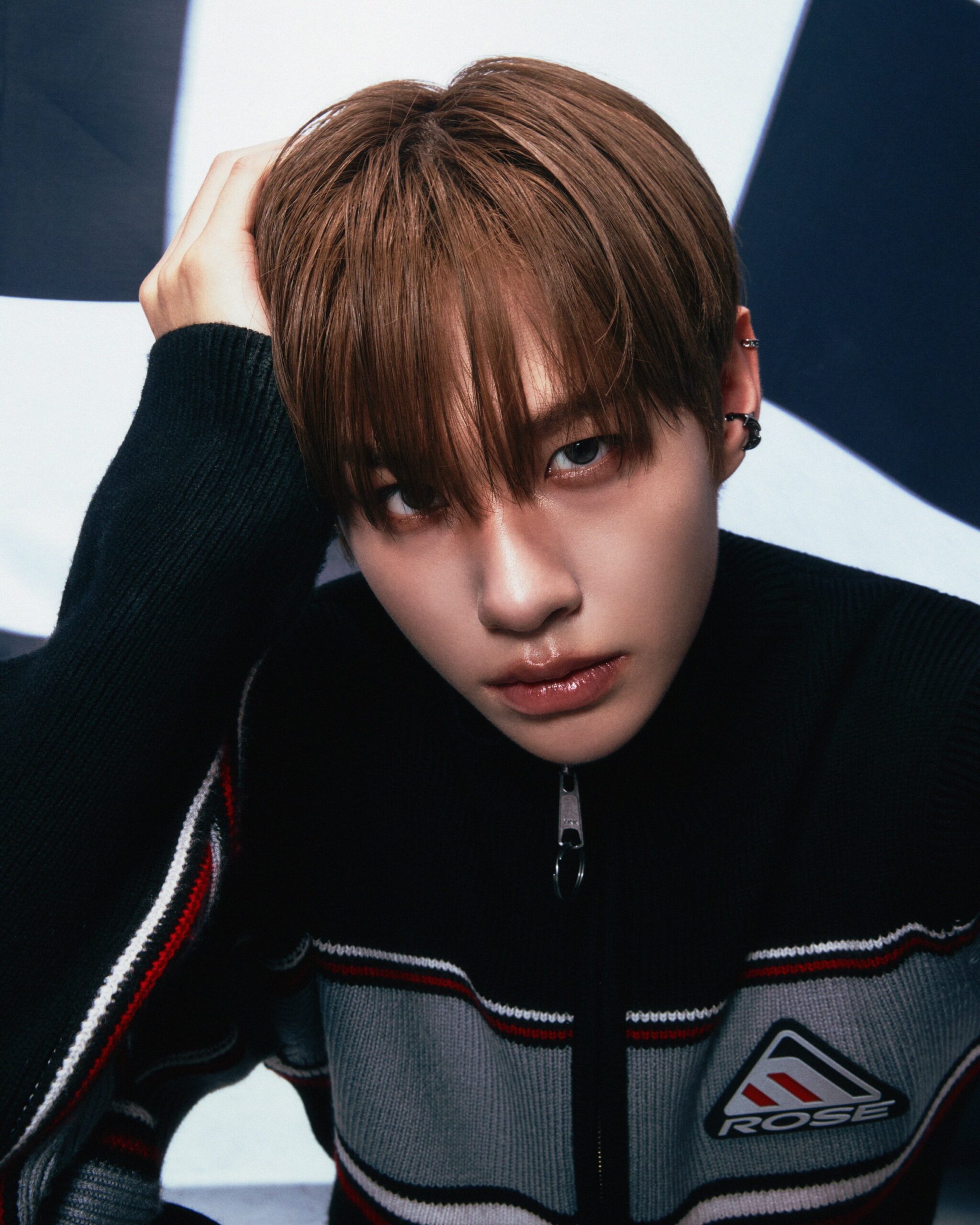 CLOSE YOUR EYES Kim Sungmin