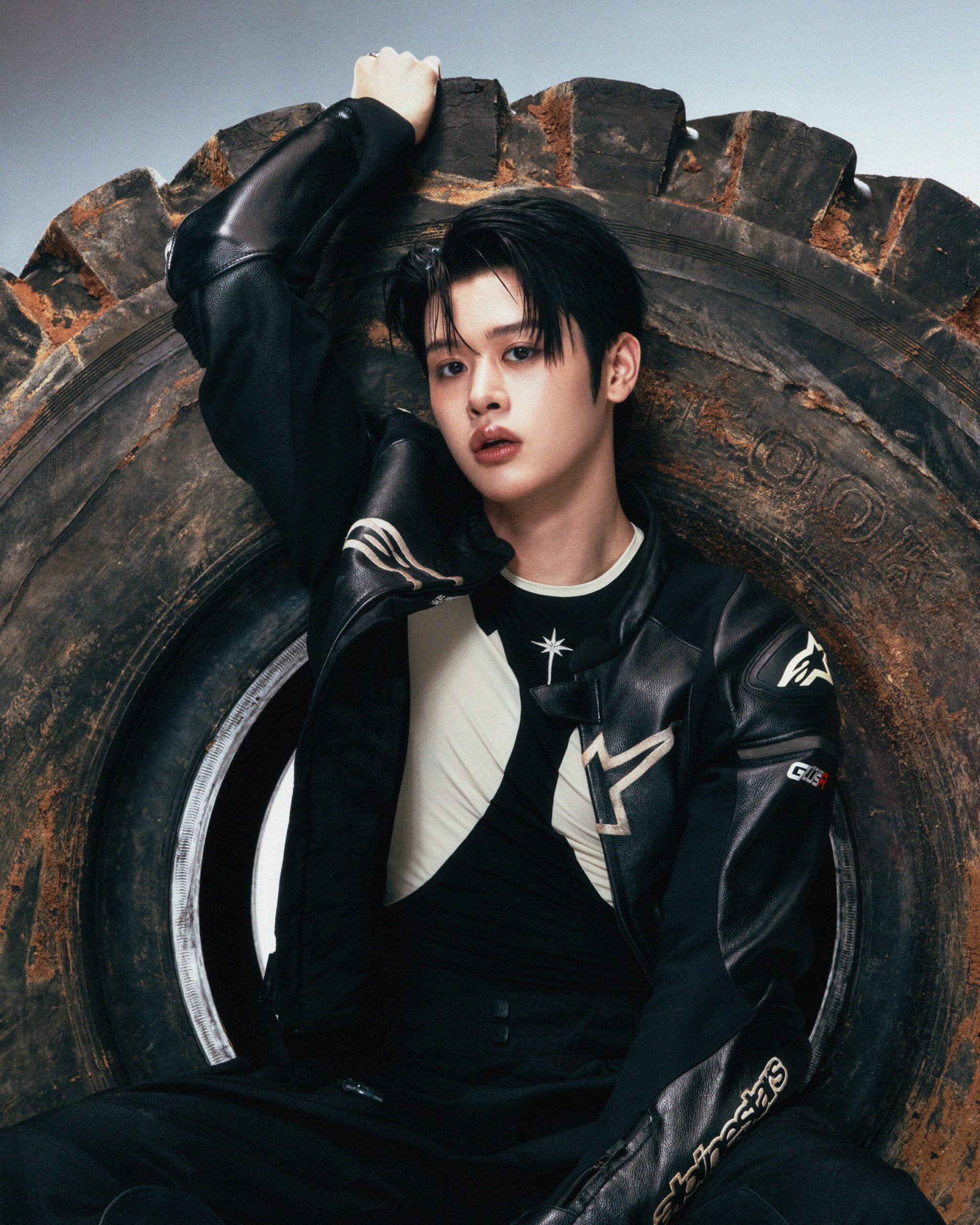 CLOSE YOUR EYES Ma Jingxiang