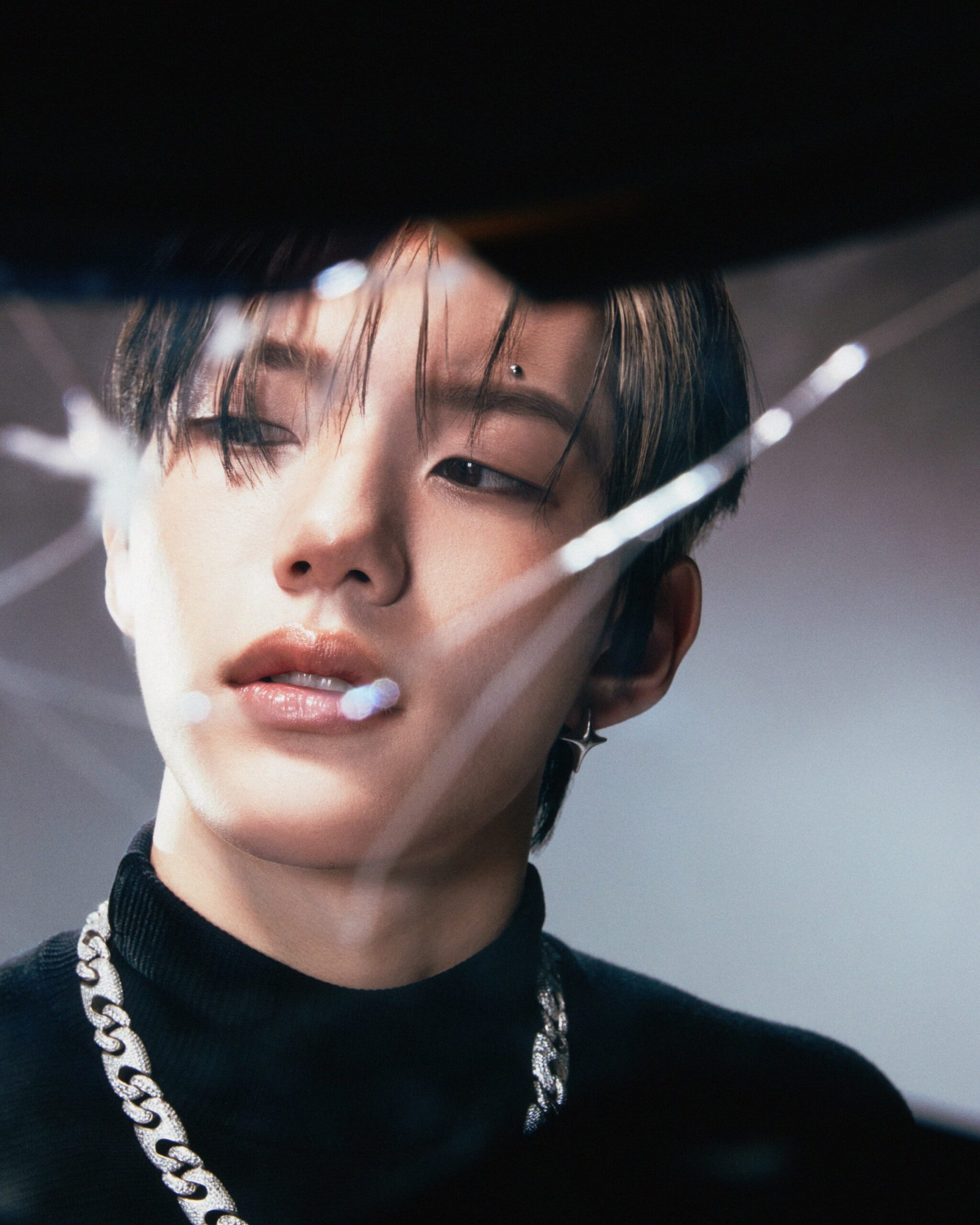 CLOSE YOUR EYES Seo Kyoungbae