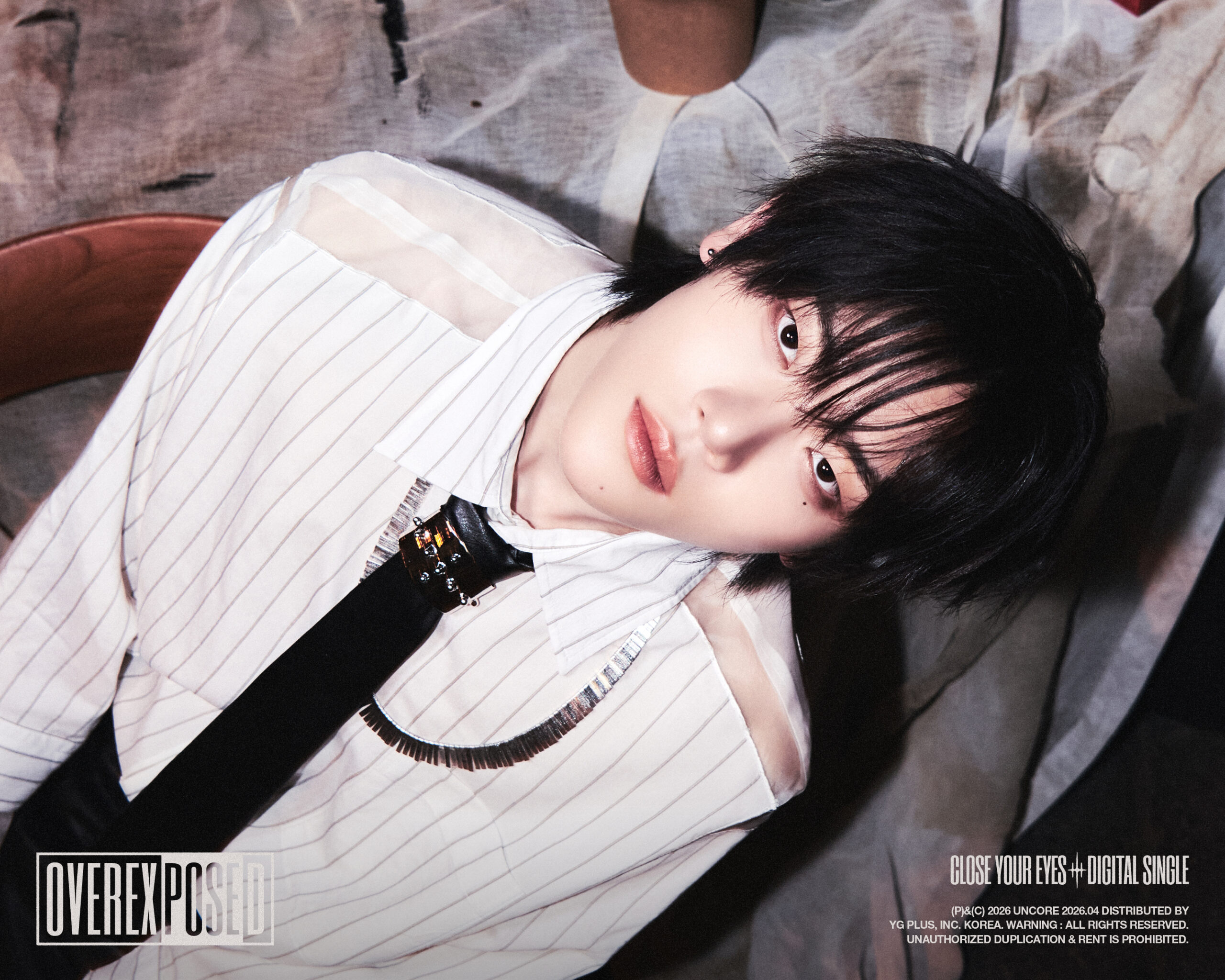 CLOSE YOUR EYES Yeojun 