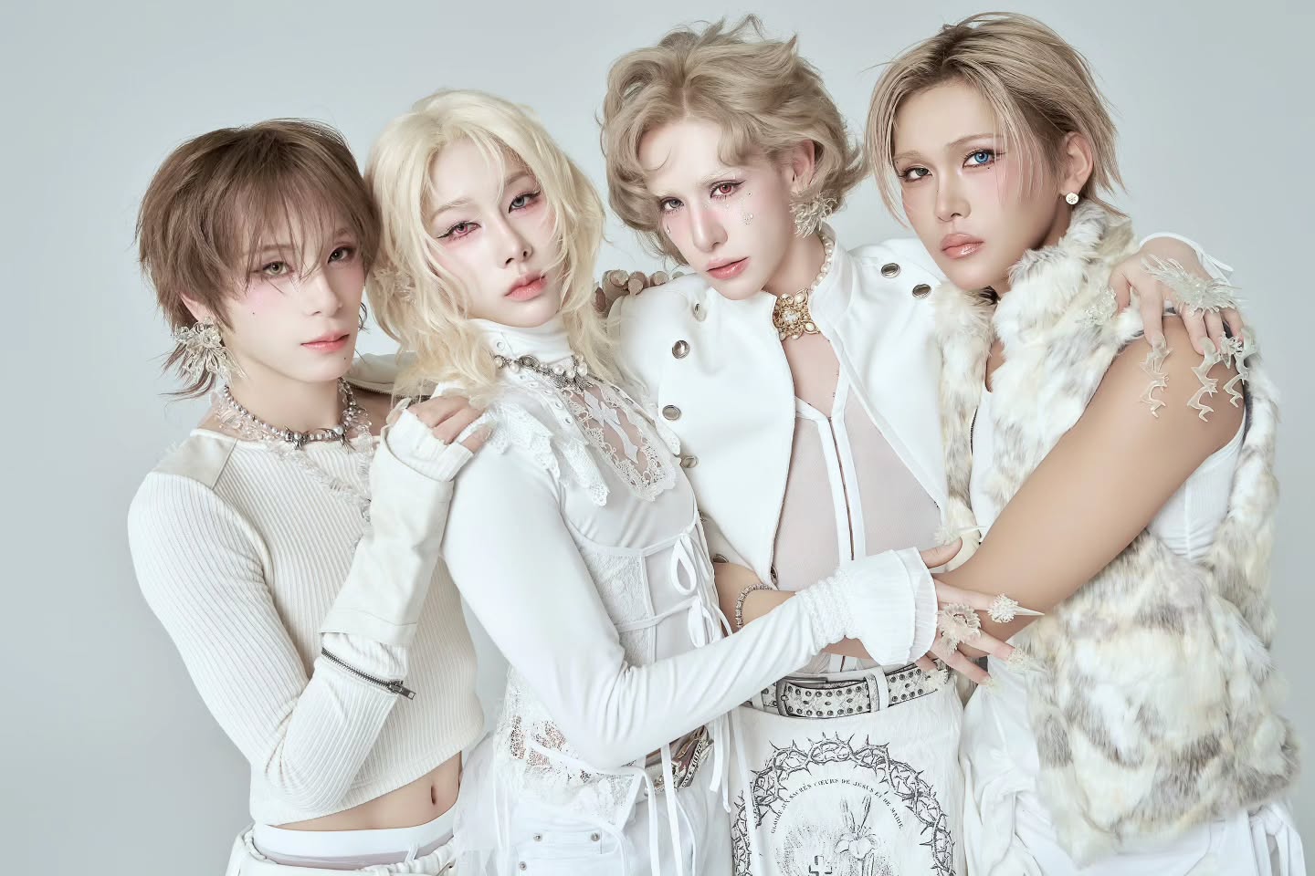 XLOV K-Pop Group