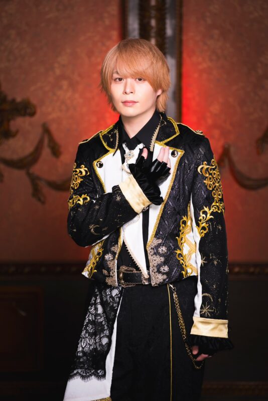 Yuto STRAY DOGs New Visual Photo
