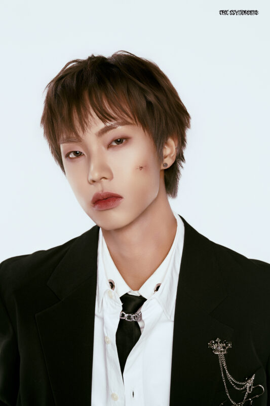 JUNG JIYEONG THE SSYNDROME Good Boy Photo