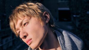 MARTIN CORTIS GREENGREEN Album Photo BRIDGE Featured Image