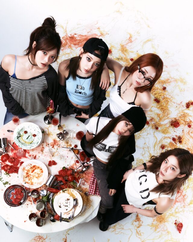 LE SSERAFIM SPAGHETTI COMPACT BITES