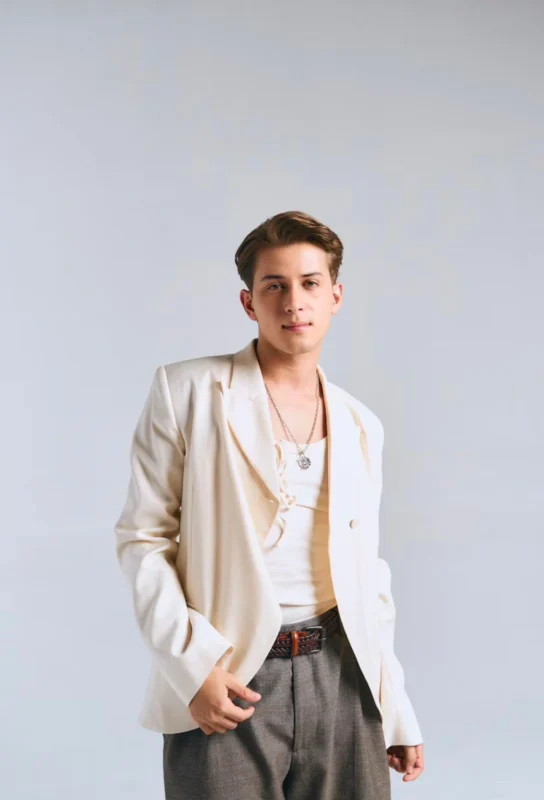 Alejandro from Santos Bravos