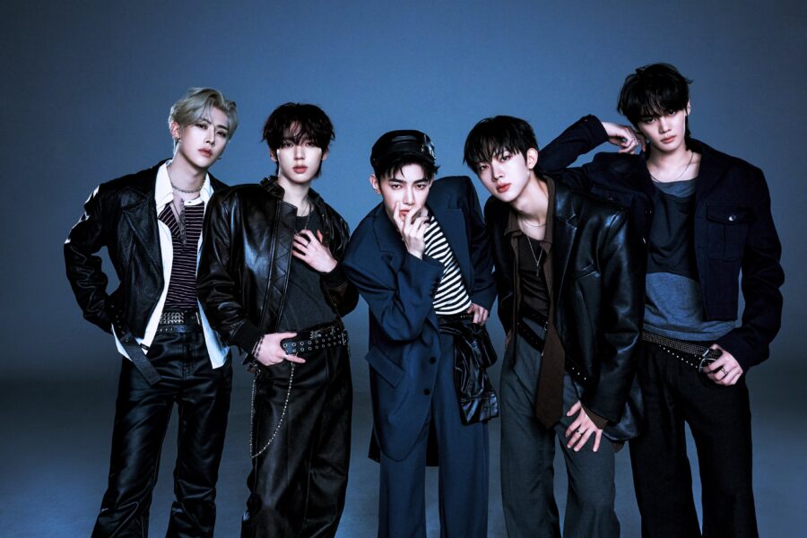AND2BLE Concept Photo 'Gazed'