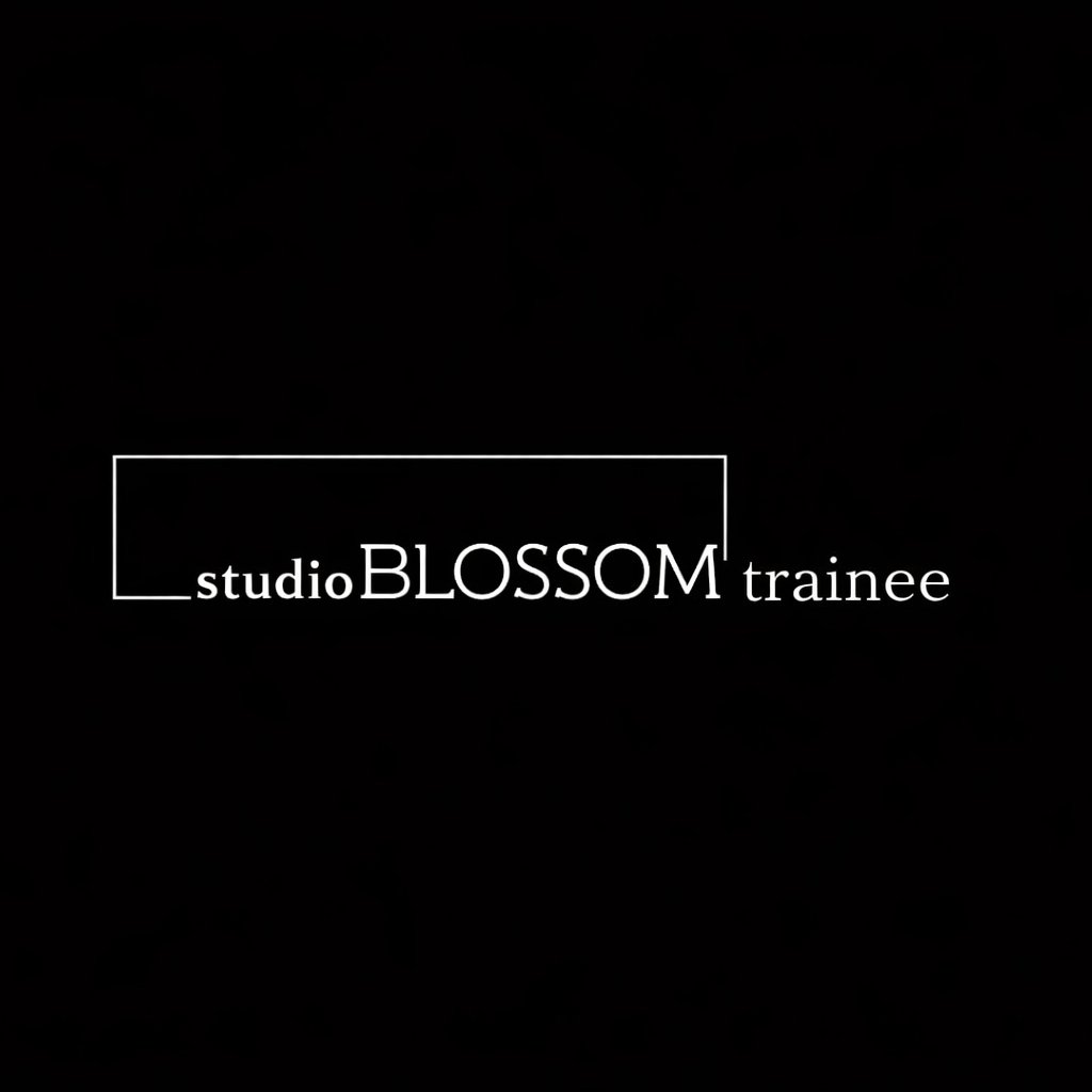 STUDIO BLOSSOM BOYS Logo
