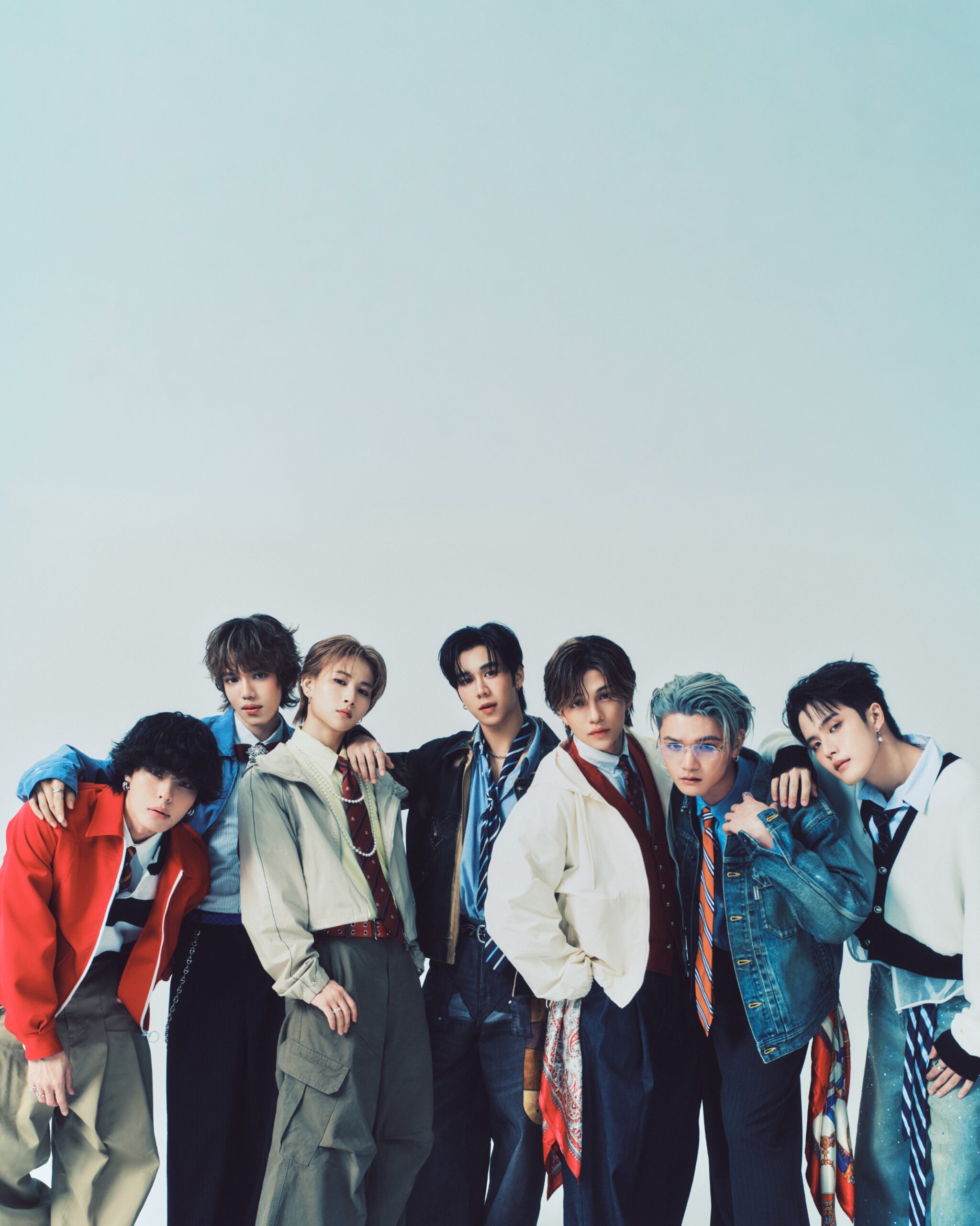 WOLF & WANDER Thai-Japanese Boy Group