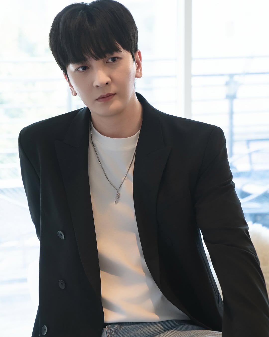 LEE&KIM's Donghyeon